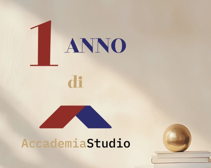 Ce l’abbiamo fatta e, oggi, ci rendiamo conto che abbiamo vissuto un anno di relazioni, idee e risultati, ma soprattutto di persone. Buon primo anniversario!